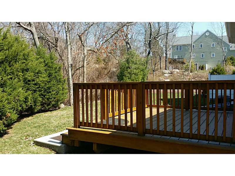 2 Crestview Dr, Westerly, RI 02891 photo 7