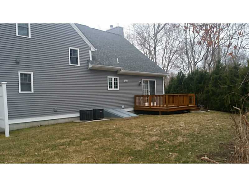 2 Crestview Dr, Westerly, RI 02891 photo 15
