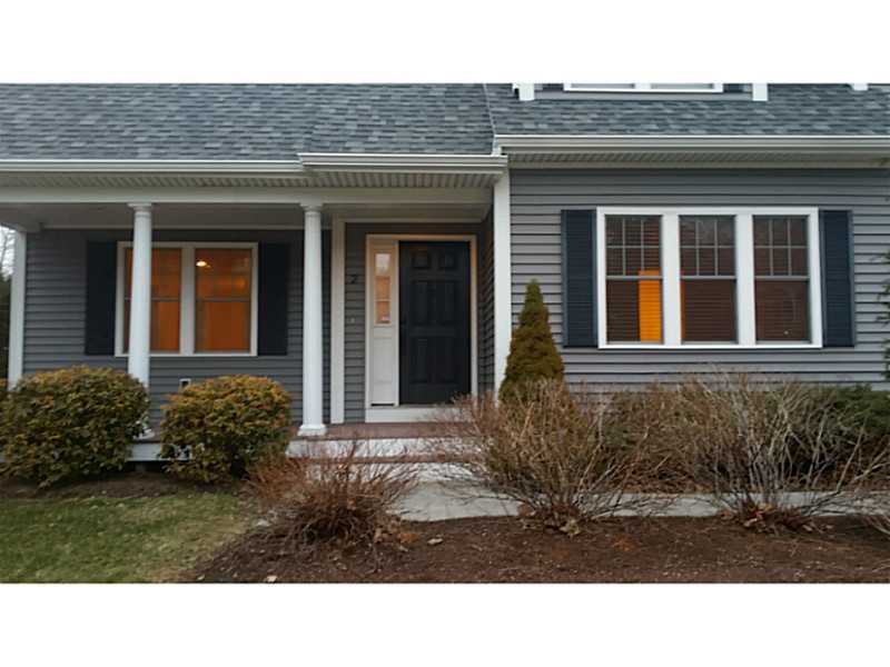 2 Crestview Dr, Westerly, RI 02891 photo 3