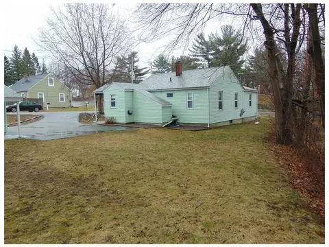 2340 Diamond Hill Rd, Woonsocket, RI 02895 photo 18