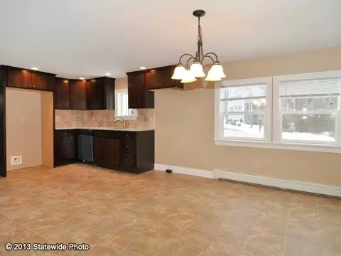 44 Ernest Ave, Warwick, RI 02889 photo 6