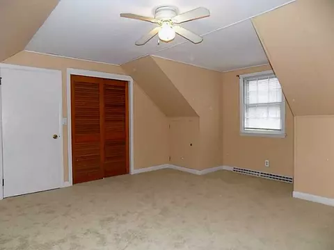 92 Elder Ave, East Providence, RI 02915 photo 10