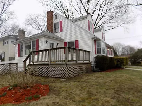 92 Elder Ave, East Providence, RI 02915 photo 13