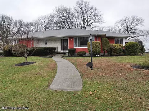 11 Highcrest Rd, Fall River, MA 02720 photo 1