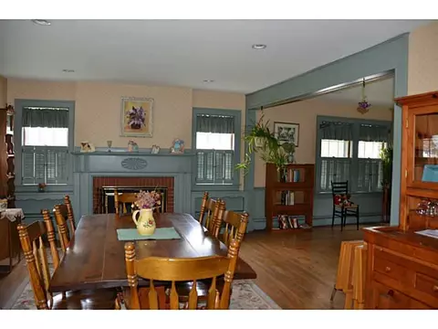 956 Main Ave, Warwick, RI 02886 photo 16