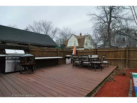 31 Beach Ave, Warwick, RI 02889 photo 4