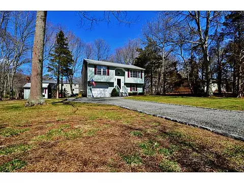 13 Tarbox Dr, Exeter, RI 02822 photo 5
