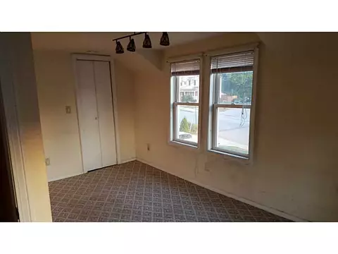 508 Logee St, Woonsocket, RI 02895 photo 7