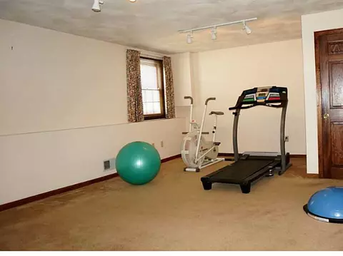 54 Paddock Dr, Warwick, RI 02886 photo 15