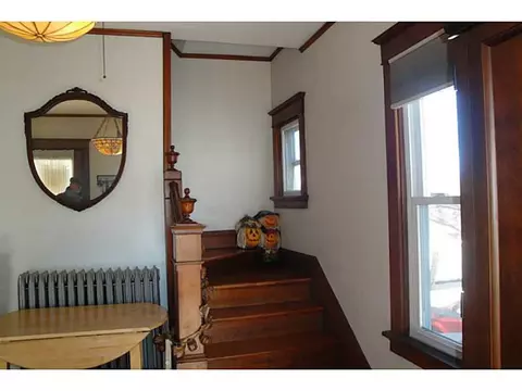 49 Barton Ave, Warwick, RI 02889 photo 10