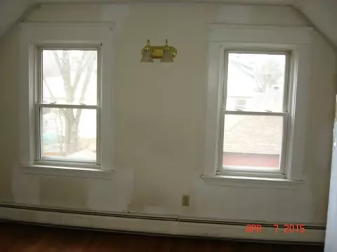 39 Bates Ave, Warwick, RI 02888 photo 17