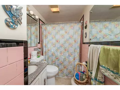 216 Burrington St, Woonsocket, RI 02895 photo 9