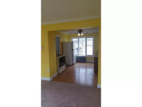 20 Ottawa Ave, Warwick, RI 02889 photo 4