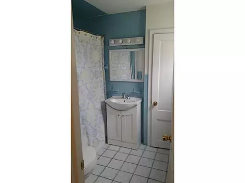 20 Ottawa Ave, Warwick, RI 02889 photo 5