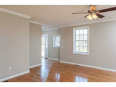 73 Ginger Trl, Coventry, RI 02816 photo 8