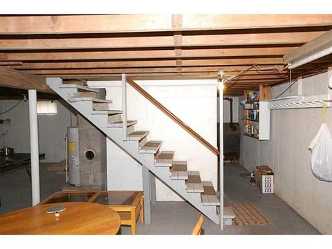 54 Burchard Ave, Little Compton, RI 02837 photo 11