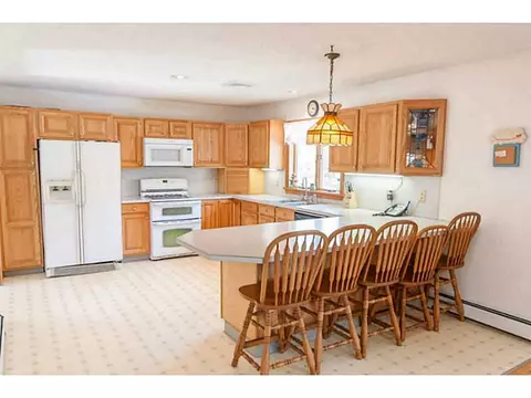 16 Bayview Dr, Westerly, RI 02891 photo 8