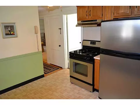 73 Edgehill Rd, Warwick, RI 02889 photo 6