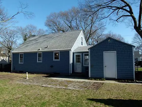 73 Edgehill Rd, Warwick, RI 02889 photo 16