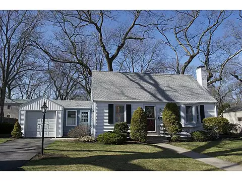 73 Edgehill Rd, Warwick, RI 02889 photo 1