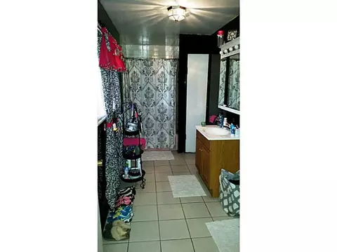 825 Diamond Hill Rd, Woonsocket, RI 02895 photo 11