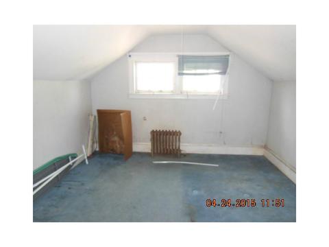 162 Transit St, Woonsocket, RI 02895 photo 13