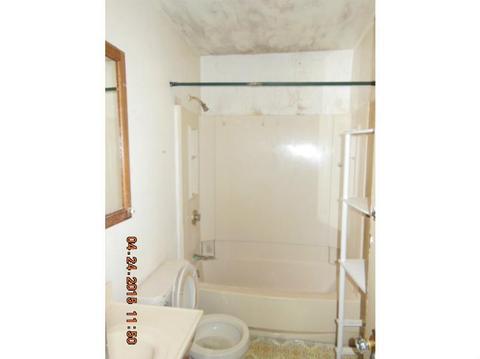 162 Transit St, Woonsocket, RI 02895 photo 10