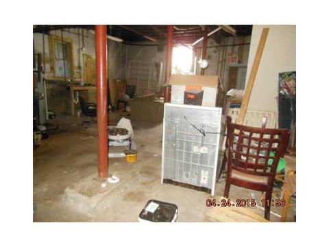 162 Transit St, Woonsocket, RI 02895 photo 18