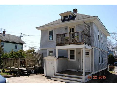 74 Beach St, Westerly, RI 02891 photo 2