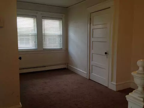 349 Blackstone St, Woonsocket, RI 02895 photo 16