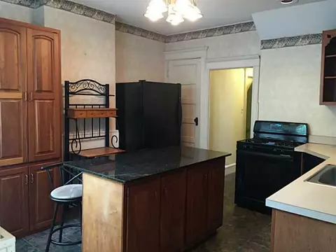 349 Blackstone St, Woonsocket, RI 02895 photo 10