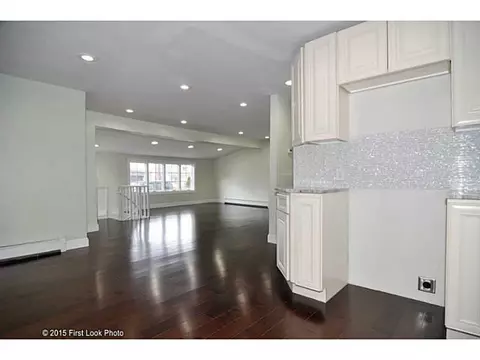 3 Cedar St, Warren, RI 02885 photo 4