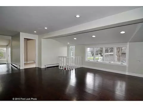 3 Cedar St, Warren, RI 02885 photo 6