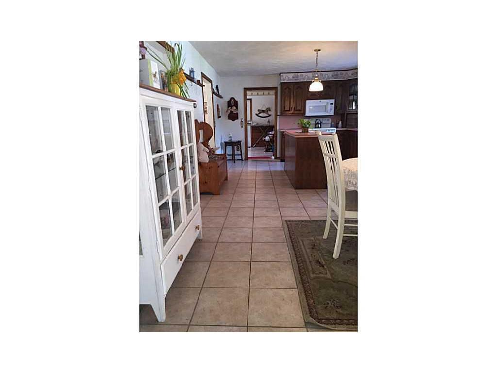 21 White Pine Dr, Chepachet, RI 02814 photo 8