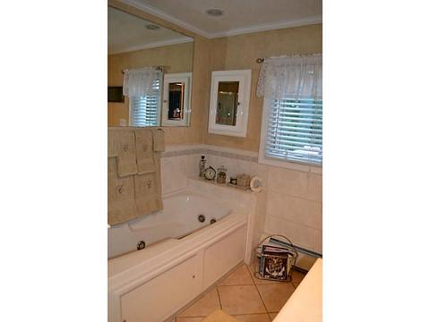6 Apache Ln, Cumberland, RI 02864 photo 15
