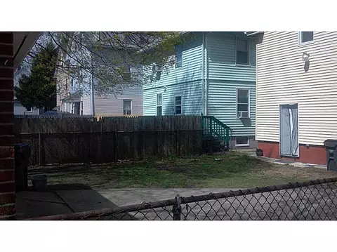 78 Progress Ave, Providence, RI 02909 photo 3