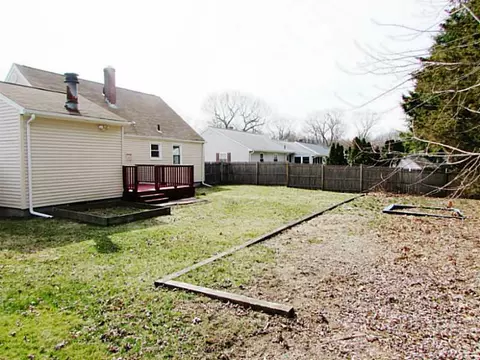 61 Helen Ave, Warwick, RI 02886 photo 19