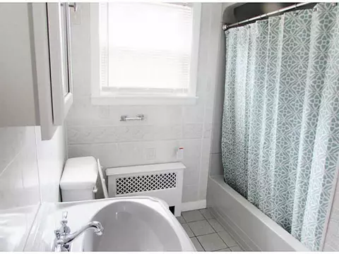 61 Helen Ave, Warwick, RI 02886 photo 8