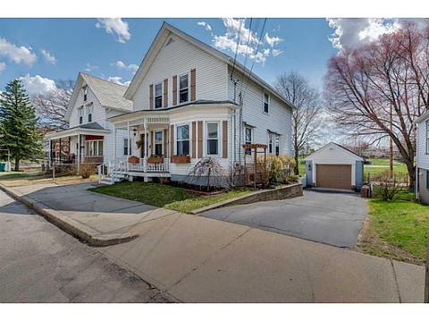 26 Williams St, Woonsocket, RI 02895 photo 2