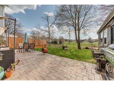 26 Williams St, Woonsocket, RI 02895 photo 5