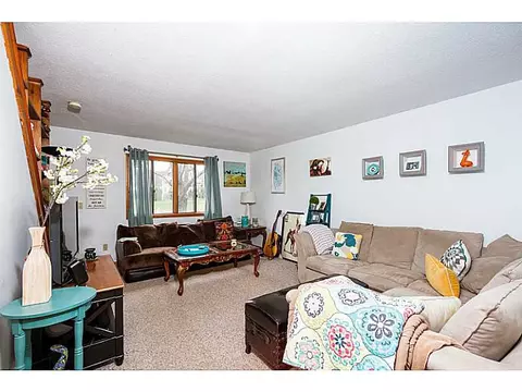 9 Acorn Dr, Westerly, RI 02891 photo 10