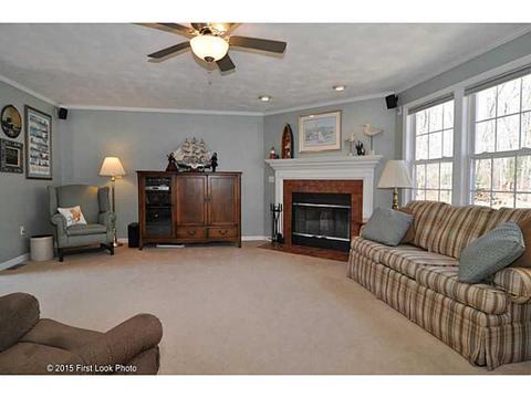 8 Cinnamon Dr, Coventry, RI 02816 photo 8