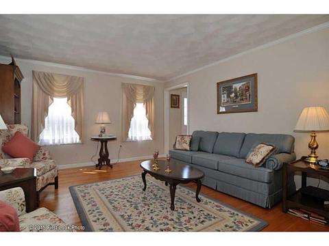 8 Cinnamon Dr, Coventry, RI 02816 photo 12