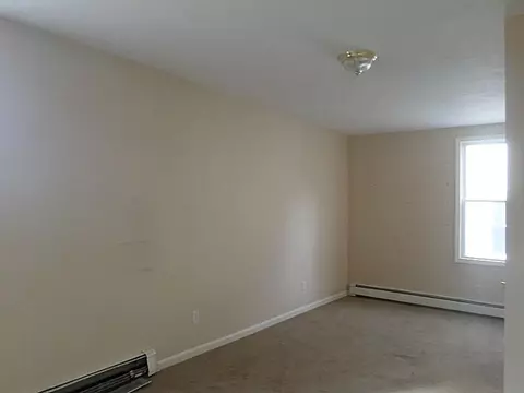 71 Main St, Blackstone, MA 01504 photo 5