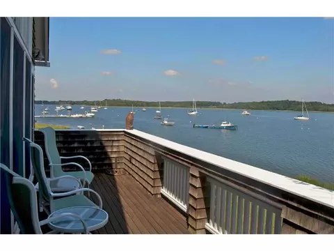 36 Everett Ave, Bristol, RI 02809 photo 23