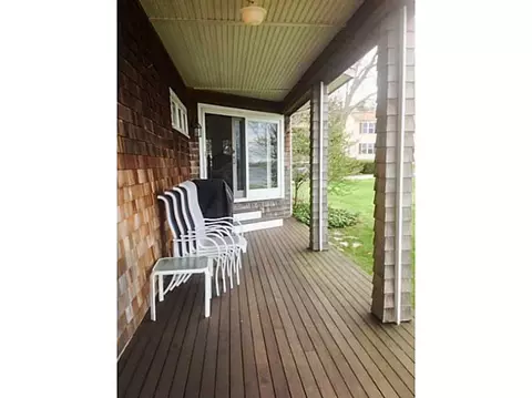 36 Everett Ave, Bristol, RI 02809 photo 13
