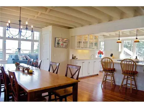 36 Everett Ave, Bristol, RI 02809 photo 14