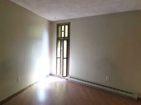 565 Harris Ave, Woonsocket, RI 02895 photo 12