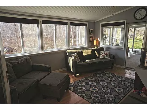 52 E Shore Dr, Exeter, RI 02822 photo 6