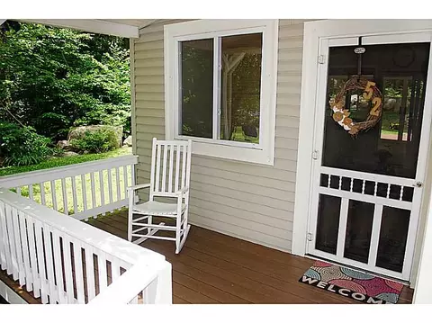 52 E Shore Dr, Exeter, RI 02822 photo 5